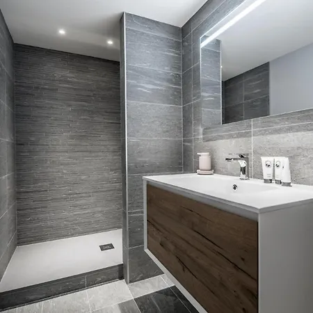 Au Coeur De Village Avec Wifi - Fr-1-562-92 Apartman *
